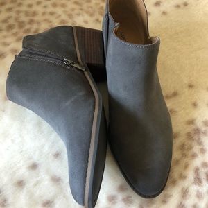 Brand new suede gray Lucky booties